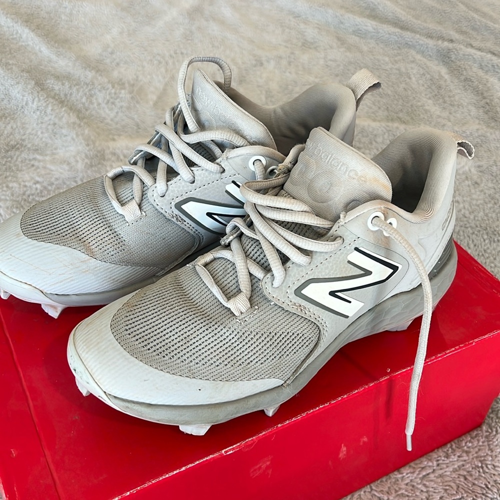 New Balance 3000v6 Low Molded Baseball Cleats 5.0 Y